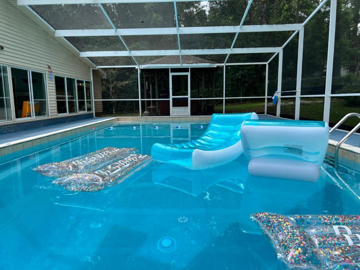 Groups-Hot Tub -Pool- Private-4 Baths Villa Tallahassee Bagian luar foto